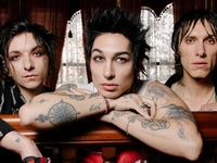 Palaye Royale
