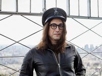 Sean Lennon