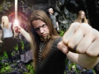 Tyr