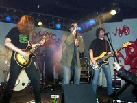Astrosoniq