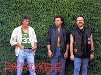 Dark Quarterer