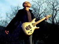 Joe Satriani
