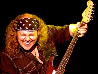 Julian Sas