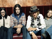 Raconteurs