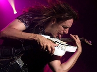 Steve Vai